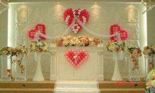 man hinh led xem bong da thay the may chieu va cac thiet bi trinh chieu khac tai nha hang tiec cuoi dep doi