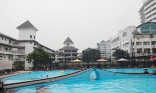 thi truong man hinh quang cao hien thi thong tin phat trien nhanh chong duoc ap dung tai toa nha hanoi flower villages