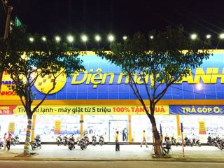 giai phap man hinh quang cao hien thi thong tin hang hoa  tai dien may xanh nguyen huu tho