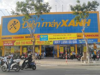 giai phap man hinh quang cao hien thi thong tin hang hoa  tai dien may xanh vo van kiet